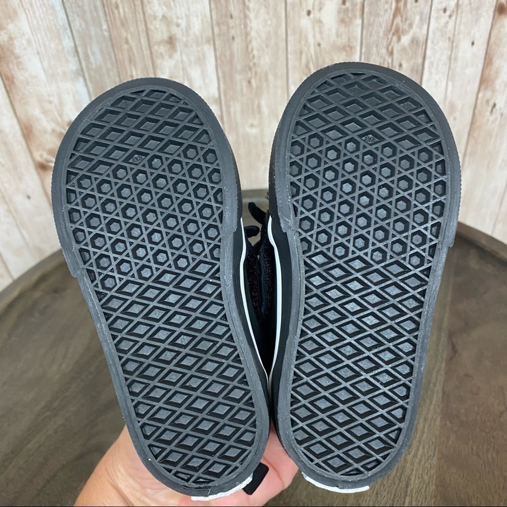 Vans x‎ Disney the Nightmare Before Christmas Slip on V Sneaker Size 5.5 Toddler - Picture 8 of 12